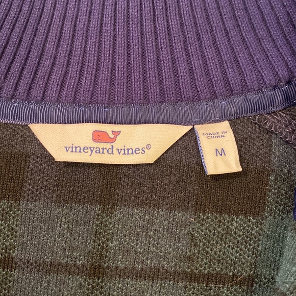 Vineyard Vines Black Watch Fleece 1/4 Zip - Picture 3 of 8